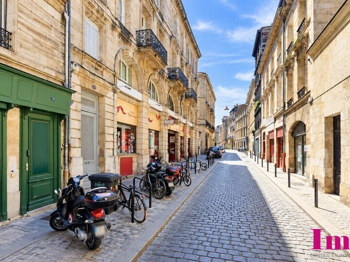 Vente local commercial 155 m² non divisibles