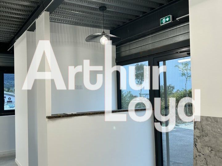 Local d'activité à louer de 250 m² – La Motte-Servolex