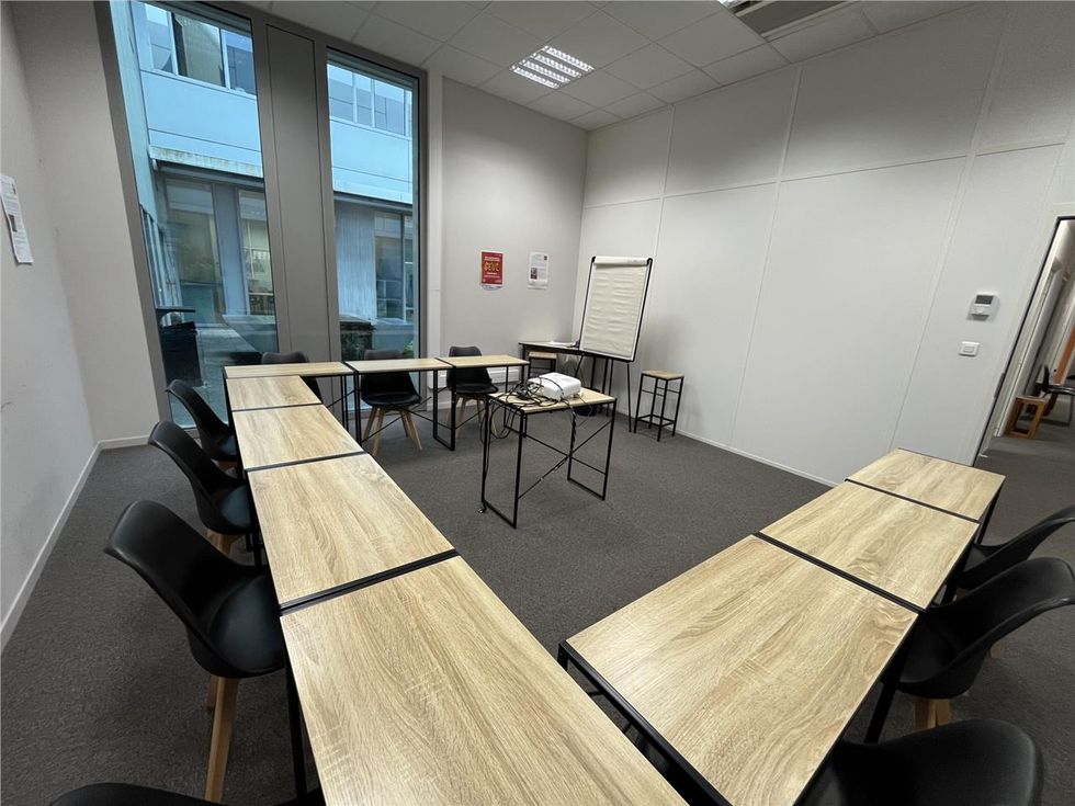 Location bureaux 161 m² à Bayonne