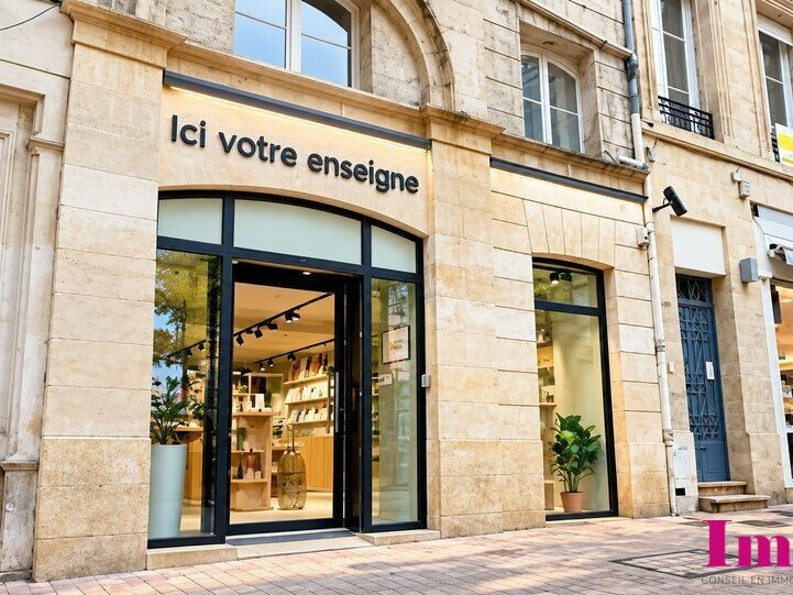 Location local commercial 43 m² non divisibles