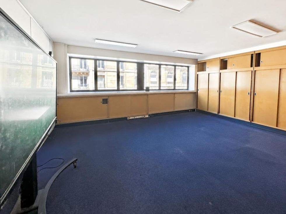 Vente bureaux 228 m² non divisibles