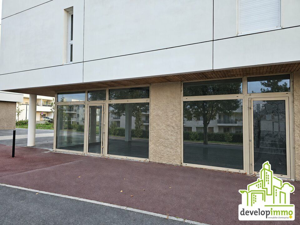 LOCAL NEUF EN PIED D'IMMEUBLE A VENDRE