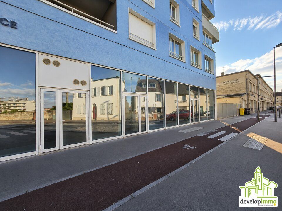 Location local commercial 202 m² non divisibles