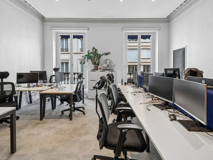 Location bureaux 156 m² à Paris