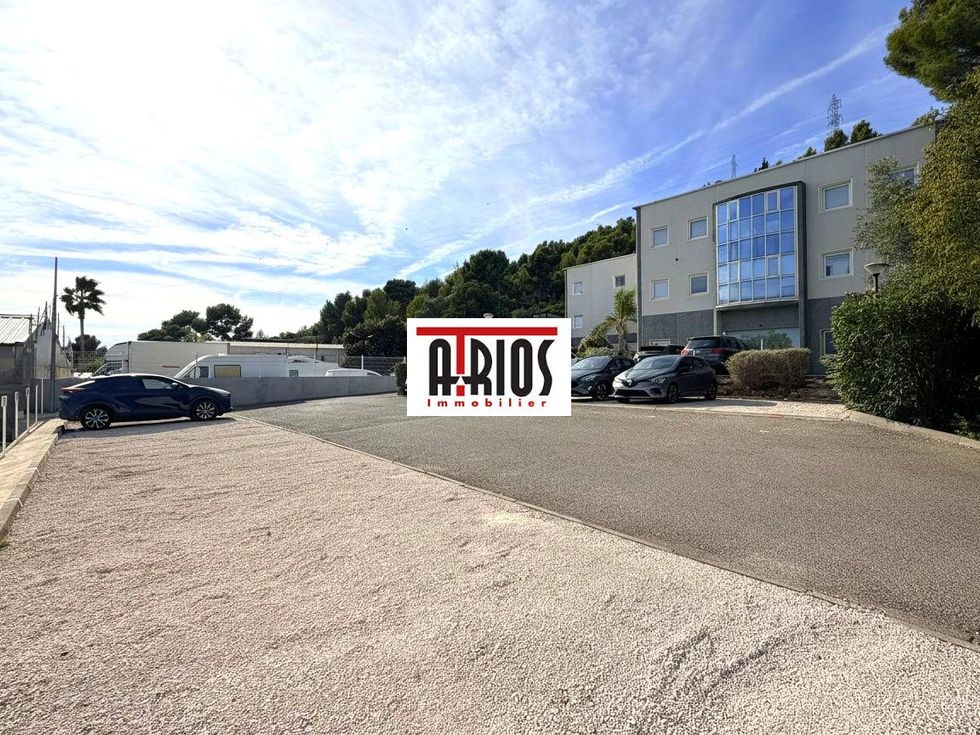 Location bureaux 55.49 m² à La Garde