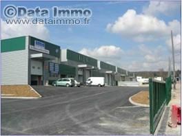 Location entrepôts 2024 m² non divisibles