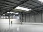 Location entrepôts 1933 m² non divisibles