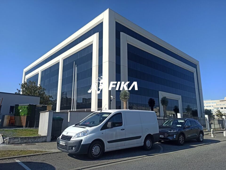 A LOUER BUREAUX 10.366 m² - (31770 ) COLOMIERS