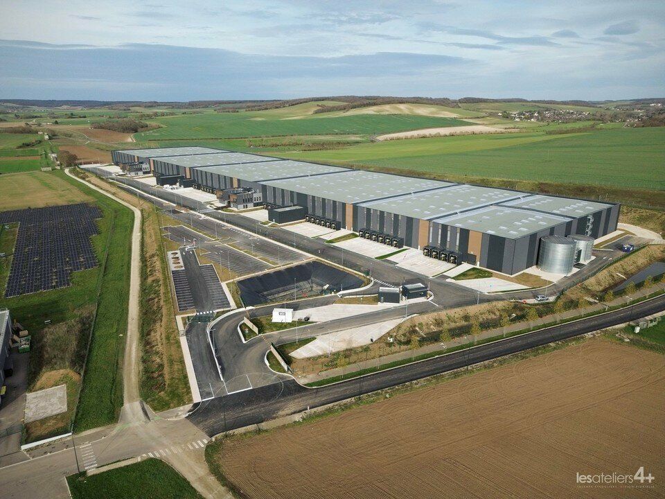 Location entrepot 49201 m² divisibles à partir de 20000 m²