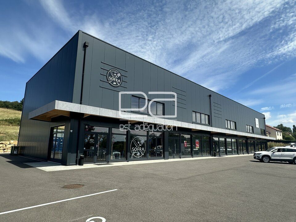 Location local commercial 375 m² divisibles à partir de 150 m²