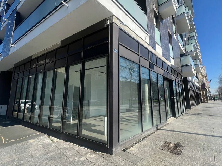 À LOUER - CENTRE VILLE - LOCAL COMMERCIAL 83 m2