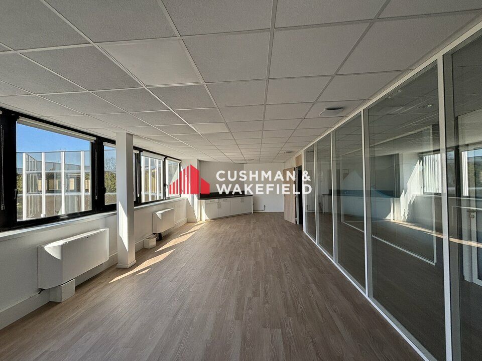 Vente bureaux 1009 m² divisibles à partir de 200 m²