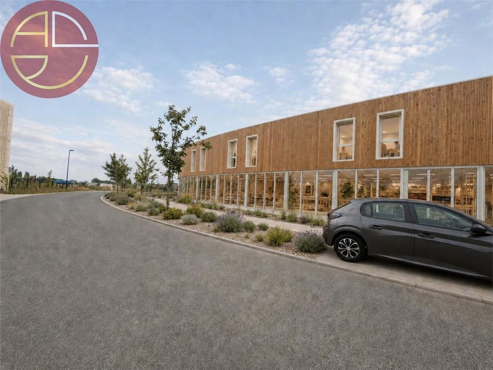 Vente local 128 m² à CASTANET TOLOSAN