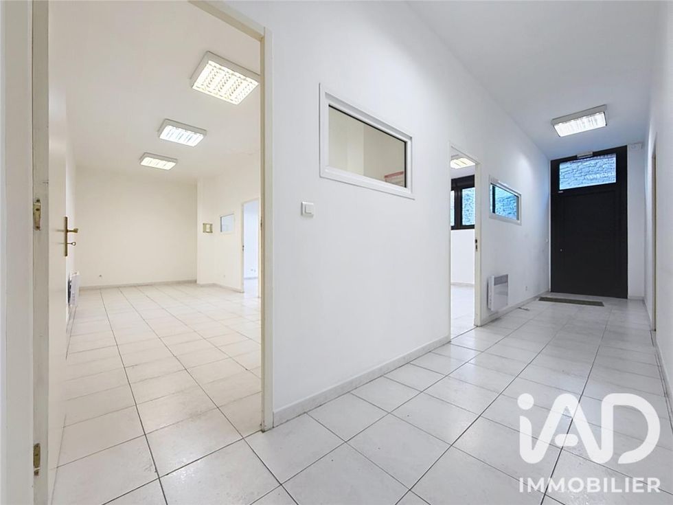 Vente local commercial 113 m² à Salon-de-Provence