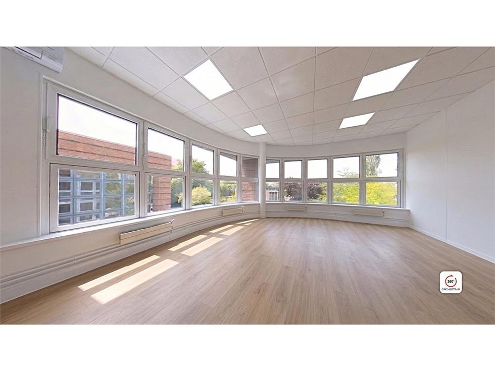 Location bureaux 55 m² non divisibles