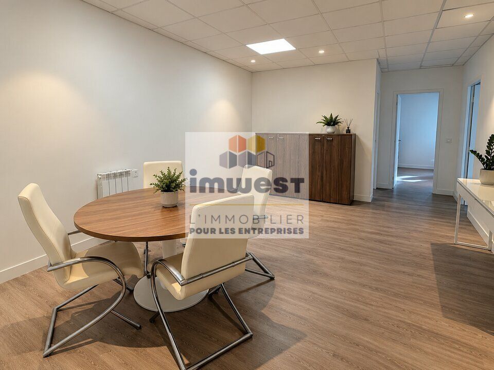 Vente bureaux 108 m² non divisibles