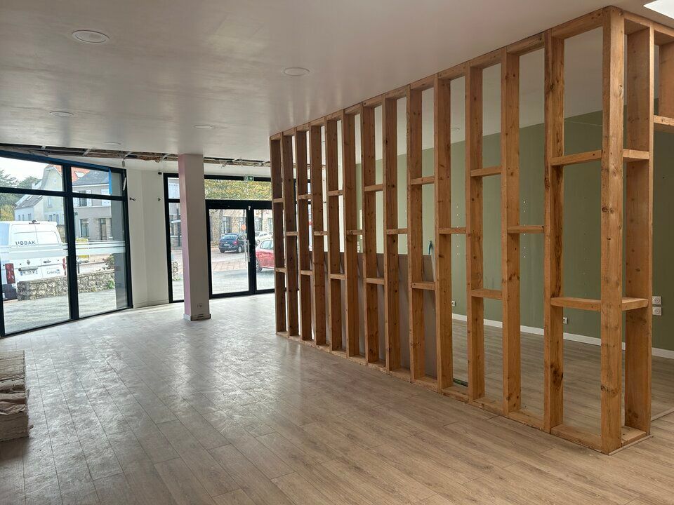 Location local commercial 92 m² non divisibles
