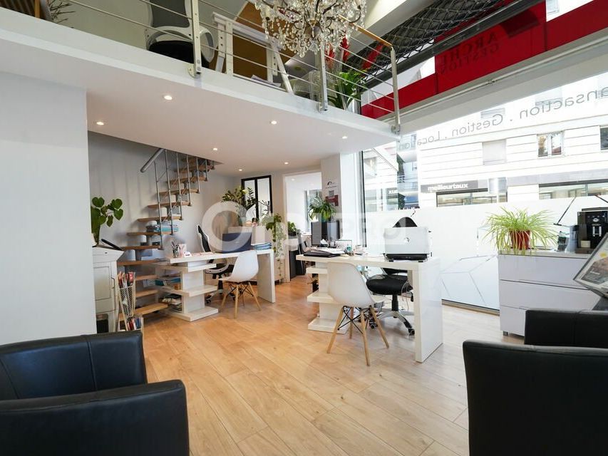 LOCAL COMMERCIAL A LOUER - 42 m² - LYON 3