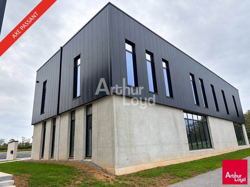 Location bureaux 305 m² non divisibles