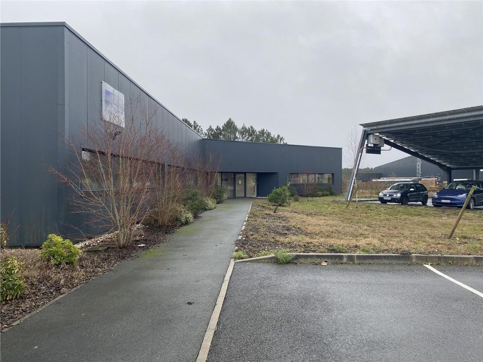 A LOUER MARTILLAC - Bâtiment d'activité idéal lab