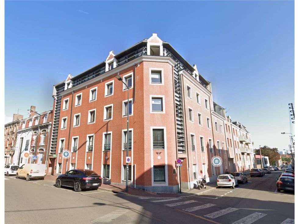 CBRE vous propose à la location un plateau de bur