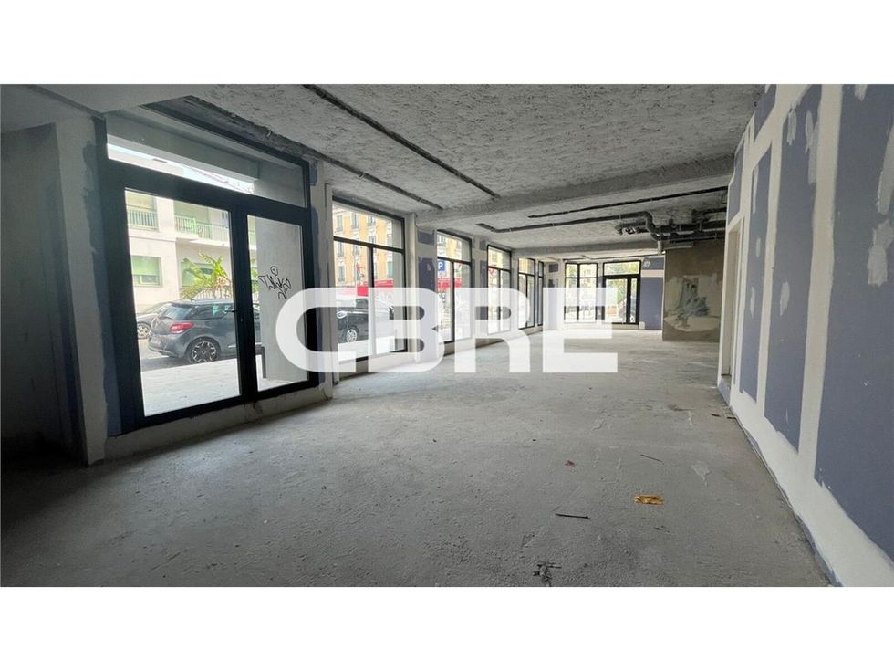 CBRE vous propose à la location des bureaux d'env