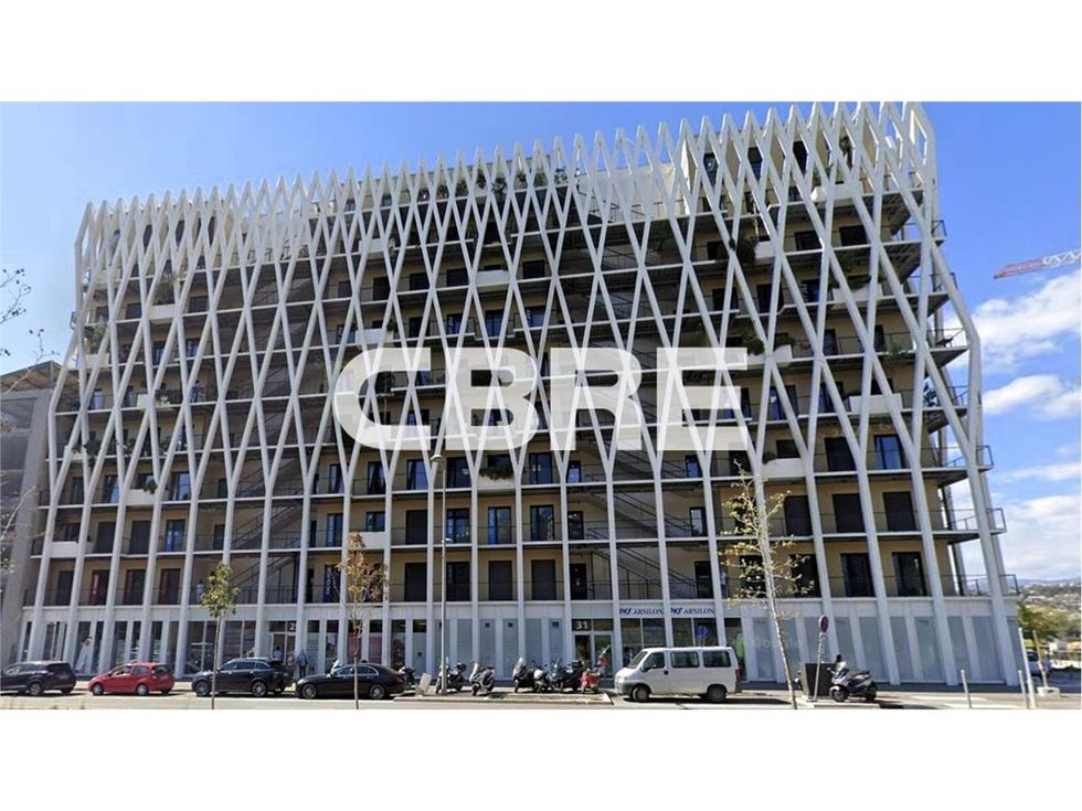 CBRE vous propose une sous-location de bureaux ju