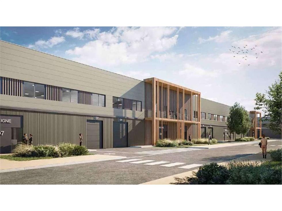 CBRE vous propose à louer un entrepôt/local d'act