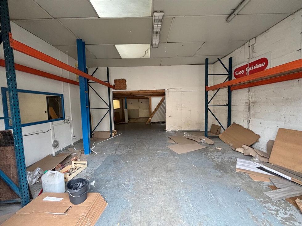 A Louer - Local de stockage