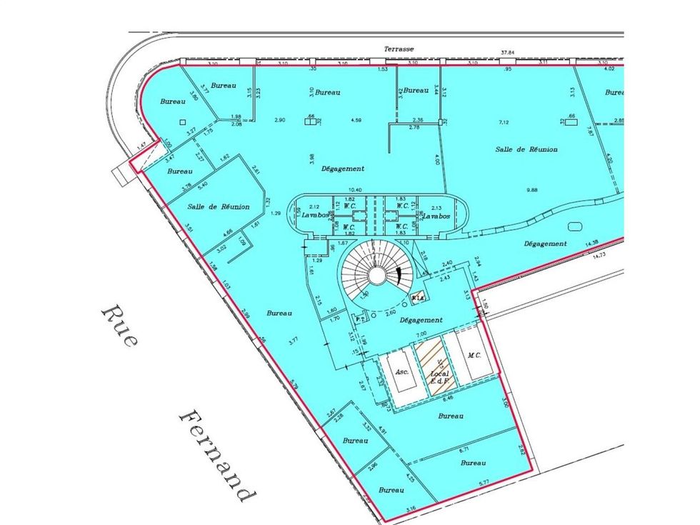 287 m² pour ce bureaux en location à Paris