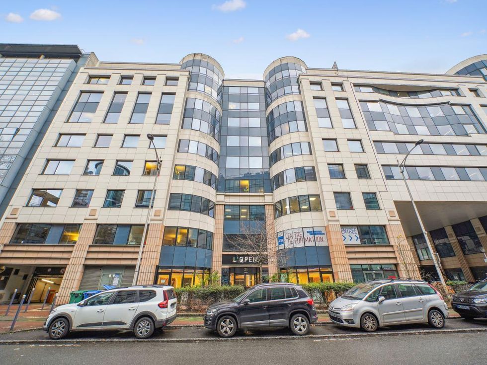 Location Bureaux 980 m² divisibles 92130 Issy-les-moulineaux