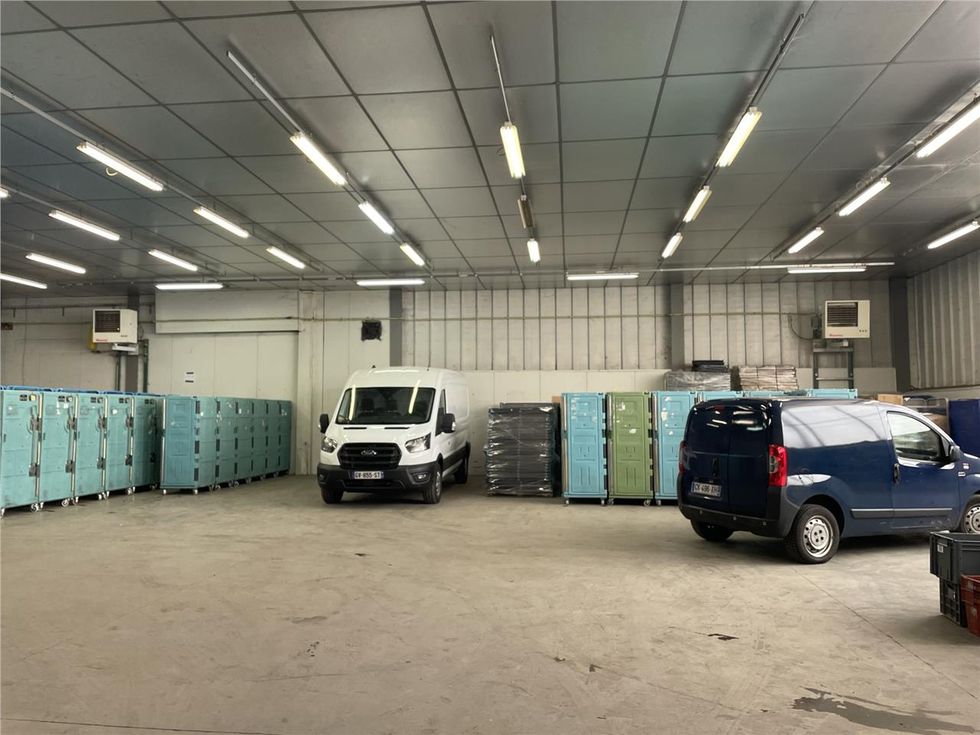 Des locaux fonctionnels au sein d'un parc d'activ