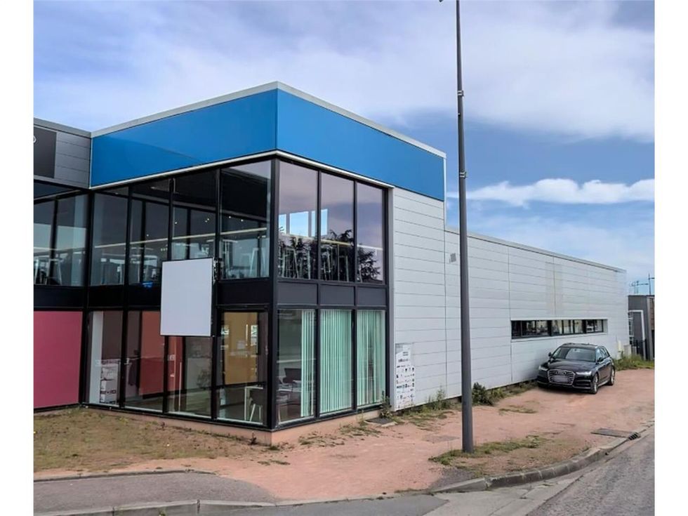 Une belle opportunité commerciale sur un axe pass