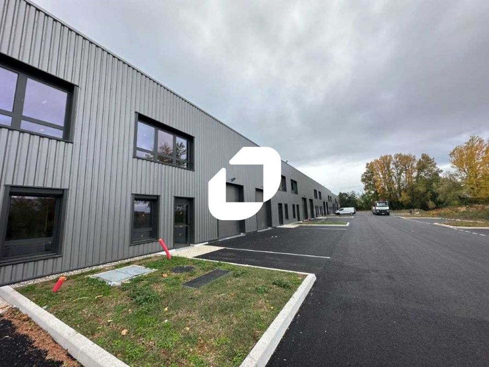 Spacieuse et neuve, Immprove vous propose une cel
