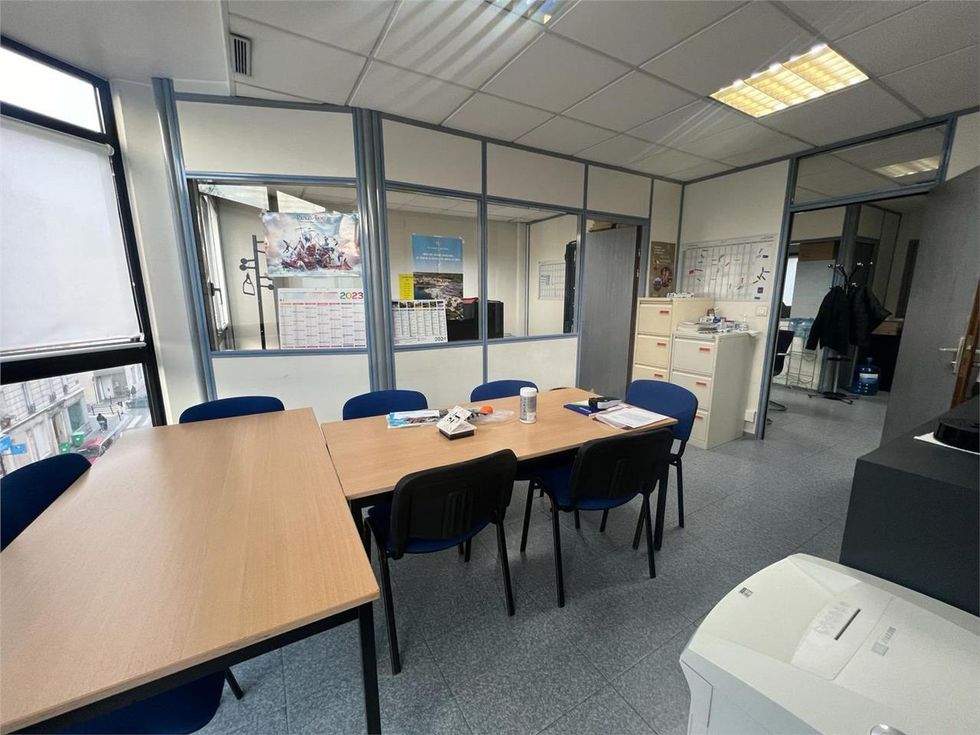Location Bureaux 88 m² non divisibles