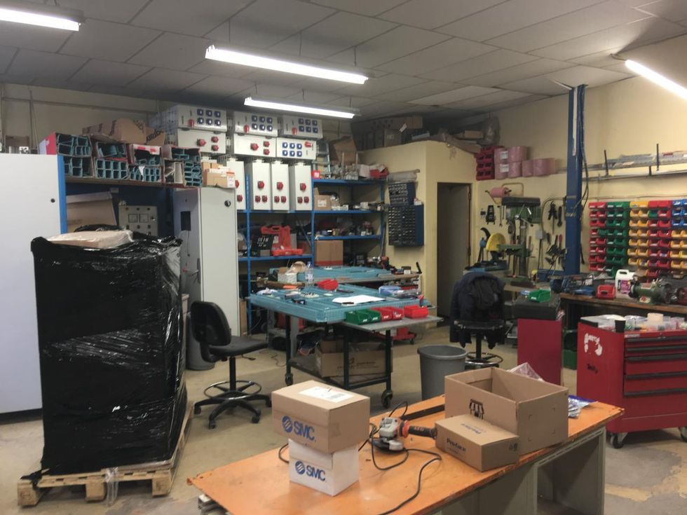 148 m² pour ce activité en vente à Antony