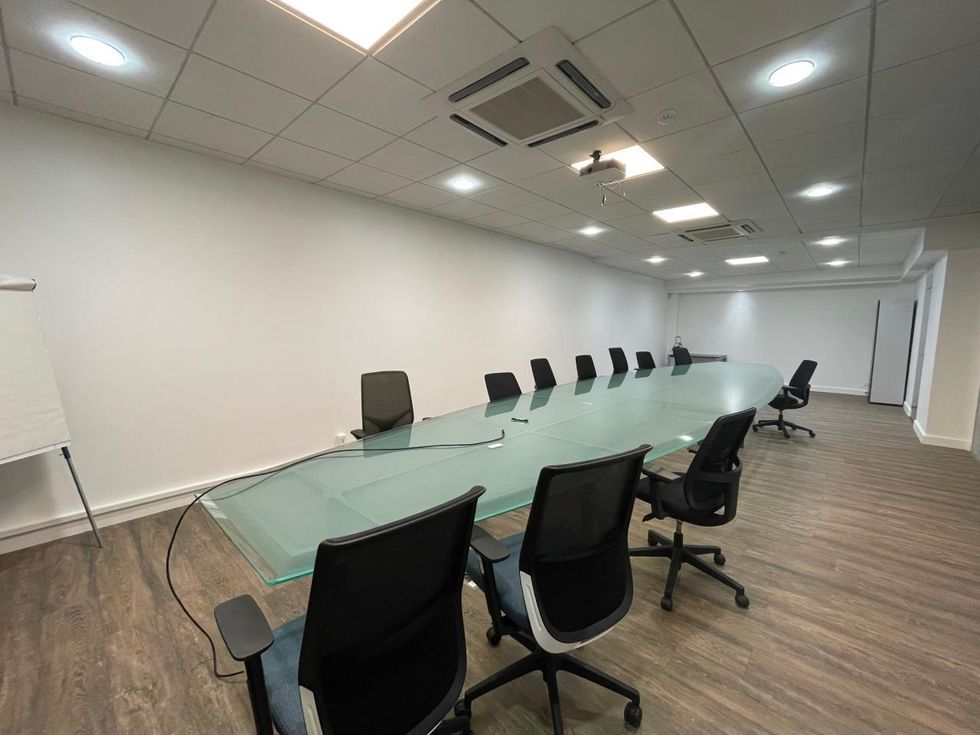 250 m² pour ce bureaux en location à Boulogne billancourt