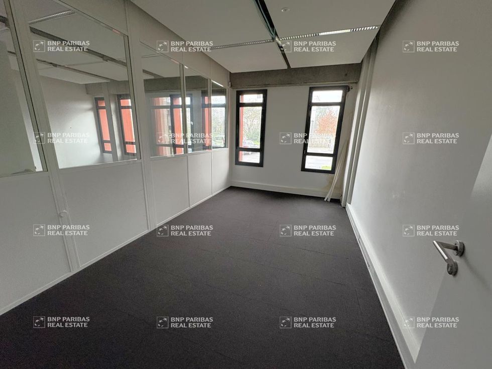 Location Bureaux 645 m² divisibles 44821 Saint-herblain