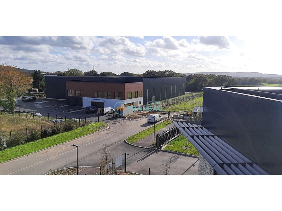 A VENDRE terrains à partir de 2 000m² pour réalise