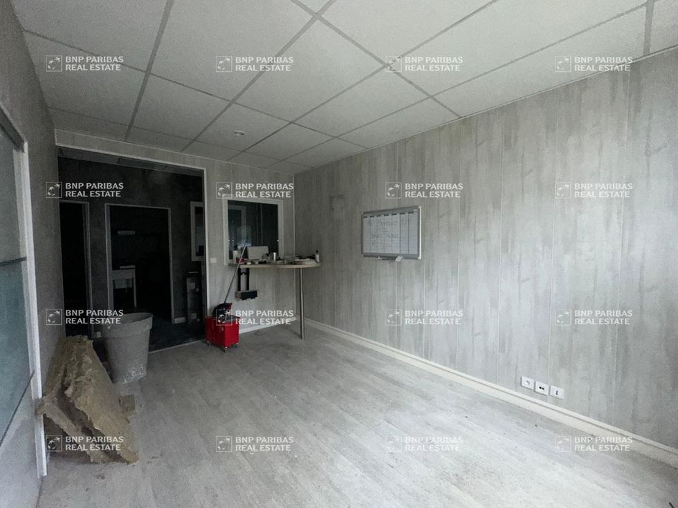 Vente Bureaux 120 m² non divisibles 37000 Tours