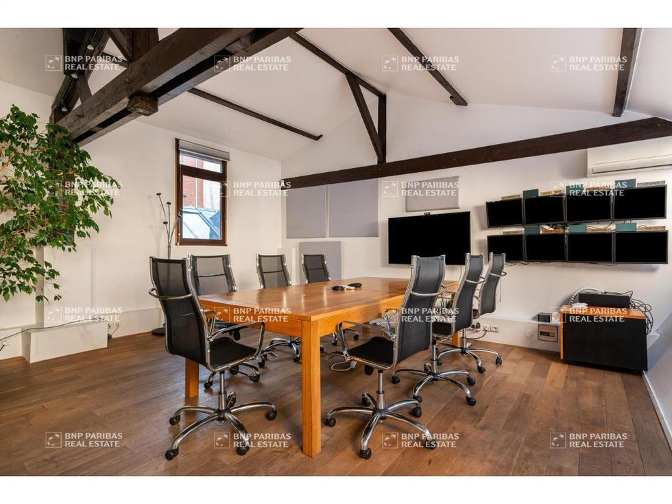 572 m² pour ce bureaux en location à Levallois perret