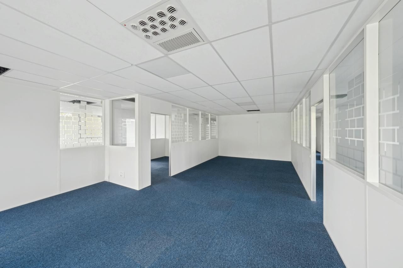 1825 m² pour ce bureaux en vente à Mérignac