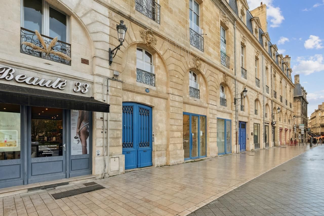 Vente Bureaux 934.9 m² non divisibles 33000 Bordeaux
