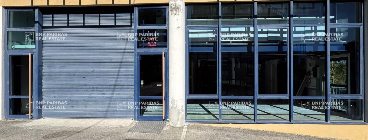 439 m² pour ce activité en location à Vallauris