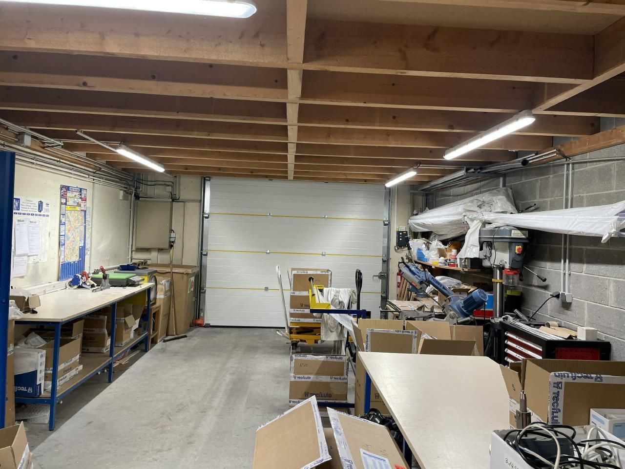 Vente PME-PMI 228 m² non divisibles 95310 Saint-ouen-l'aumône