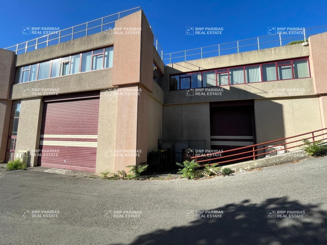 2182 m² pour ce activité en location à Vallauris