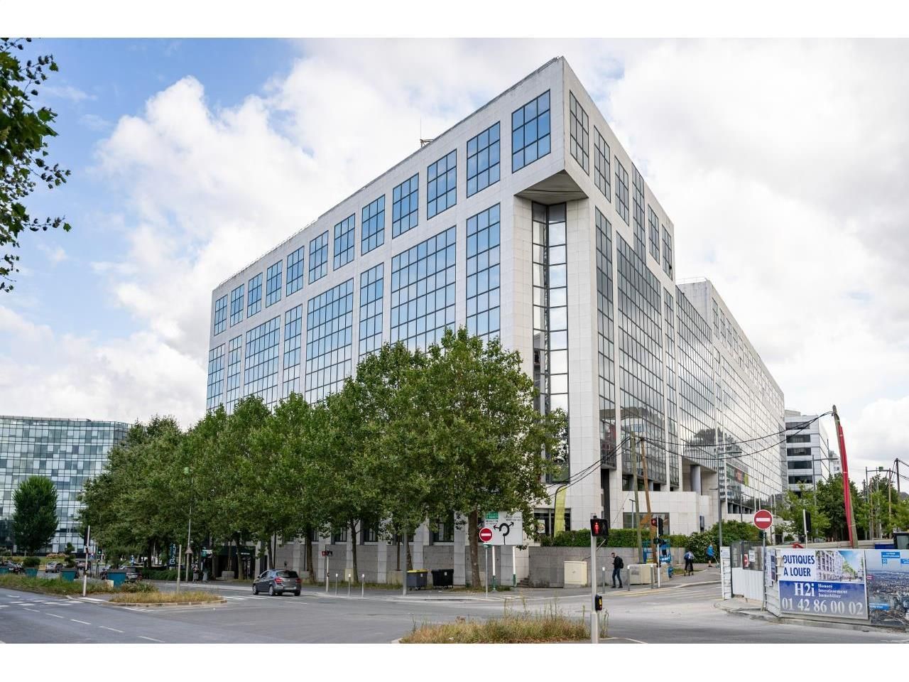 Location Bureaux 2645 m² divisibles 93160 Noisy-le-grand