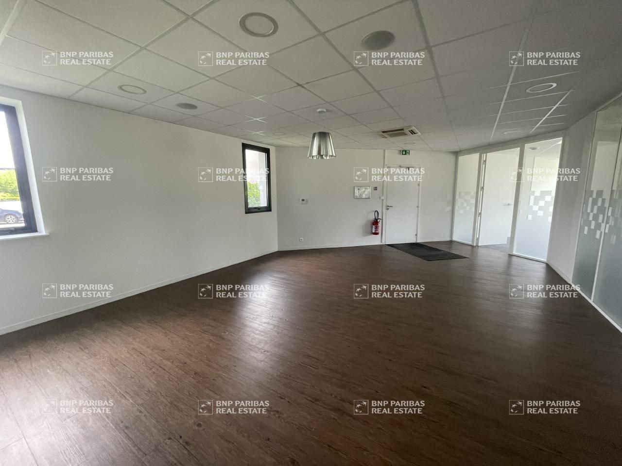 Vente bureaux à Saint-grégoire 35760