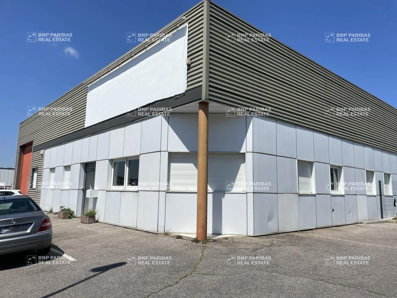 456 m² pour ce bureaux en vente à Pulnoy