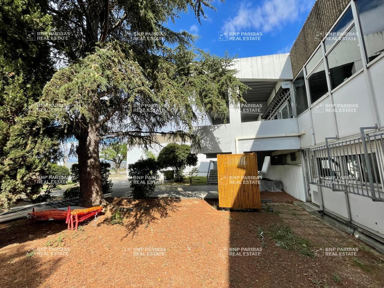 Location Bureaux 670 m² divisibles 31100 Toulouse